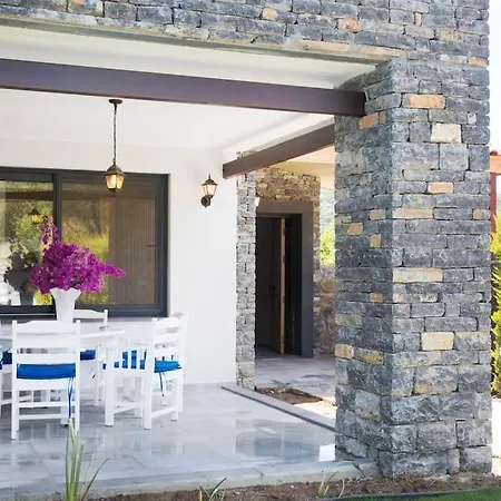 Bd-409 Ortakent 4 Ozel Havuzlu Villa *