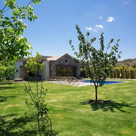 Vila Bd-409 Ortakent 4 Ozel Havuzlu